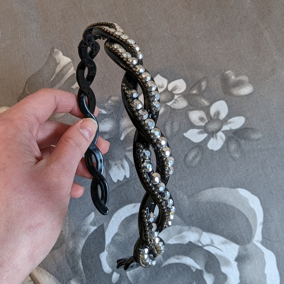 🌟3/$20🌟Fancy Headband - Picture 3 of 4